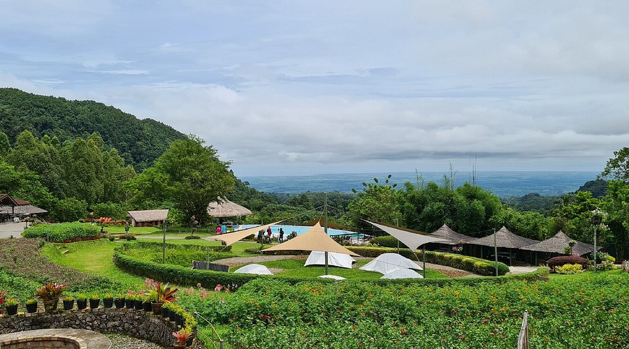 ILAYA HIGHLAND RESORT DAY TOUR - Bacolod City, Philippines