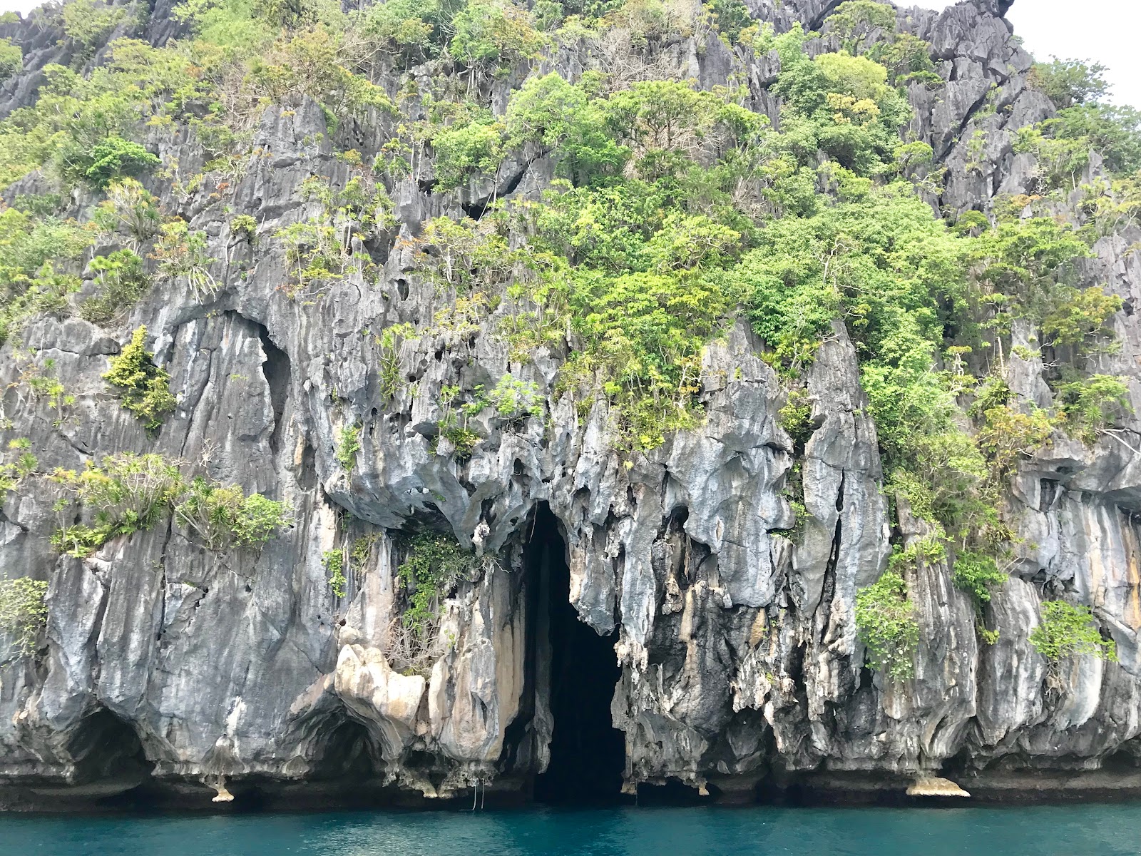EL NIDO ISLAND HOPPING B (PRIVATE) - El Nido, Philippines