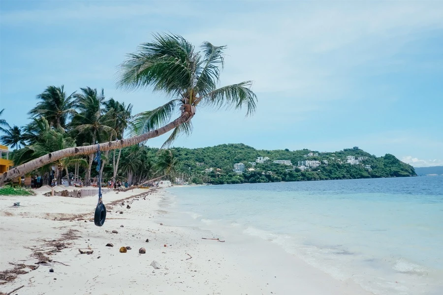 BORACAY PRIVATE LAND TOUR WITH LUNCH (4 HRS TOUR)