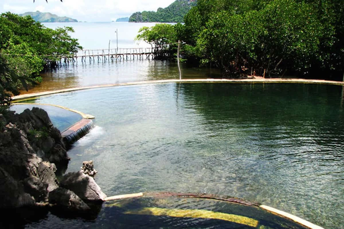 CORON TOWN TOUR (JOINER)