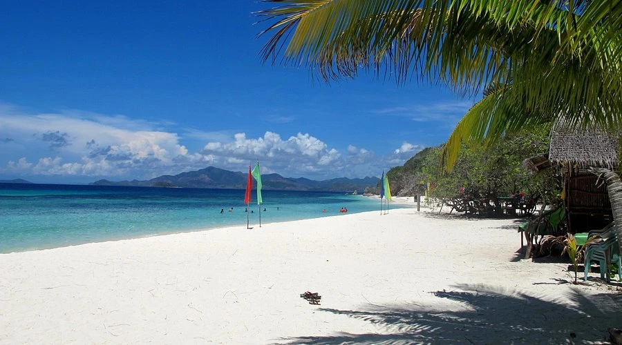 ISLAND ESCAPADE TOUR (J...