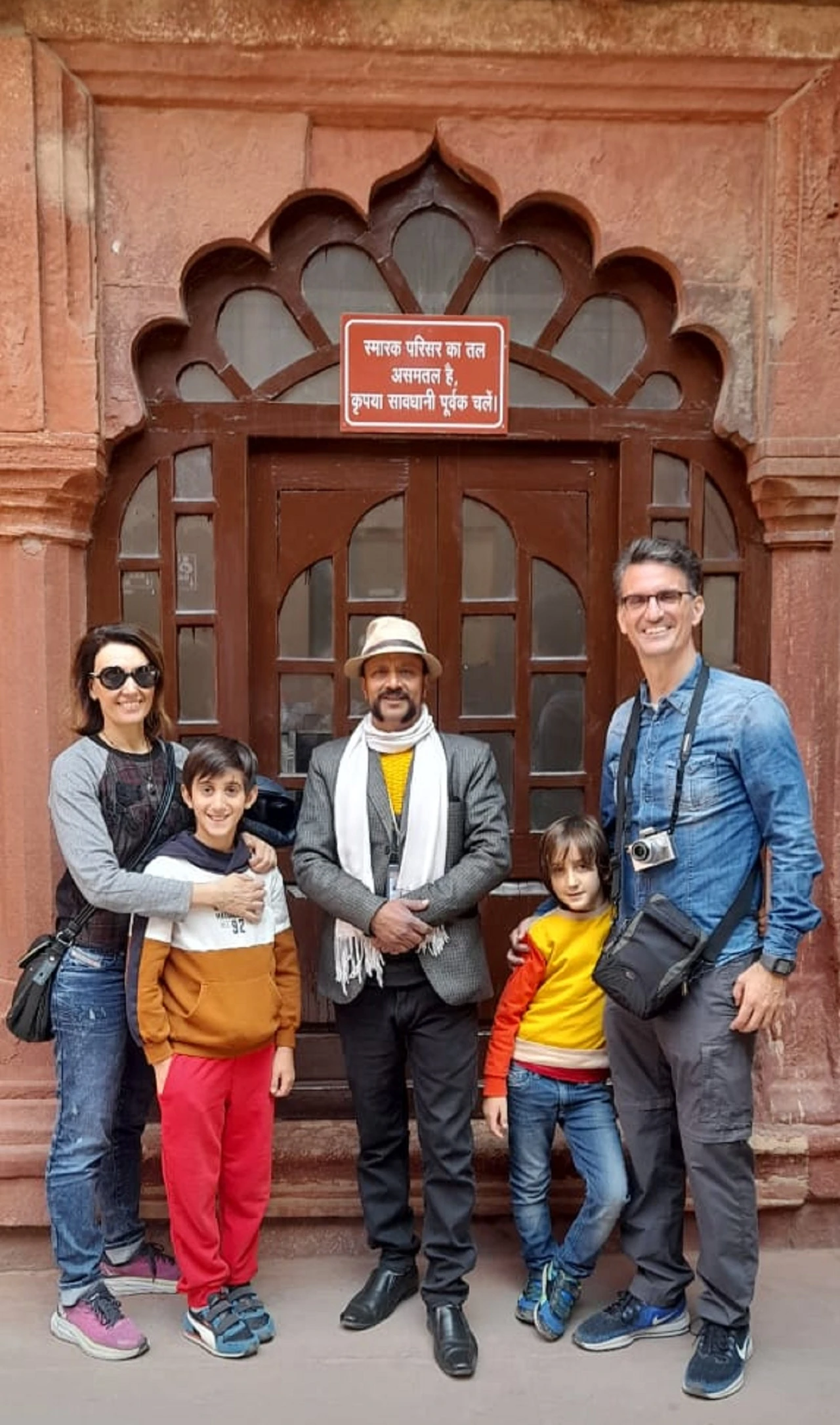 Delhi to Agra Same Day Tour with Skip-the-Line Taj Mahal Entry