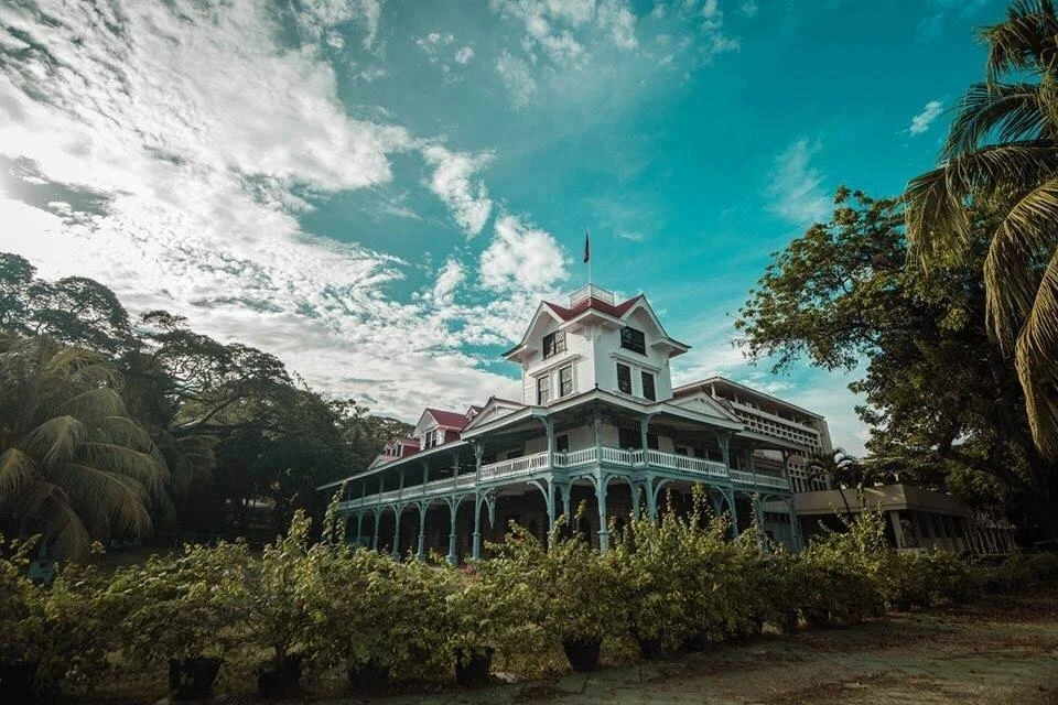 Dumaguete City Tours & Countryside (Tierra, The Barn, Sulfuric Red Rock Hotspring & Pulang Bato)